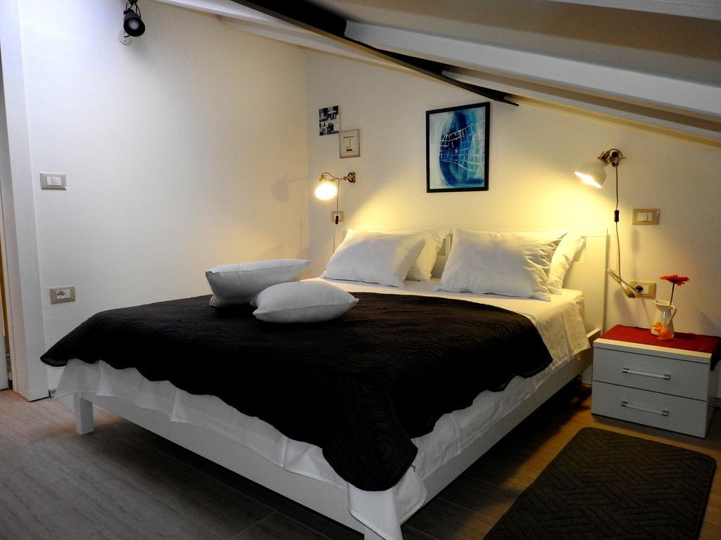 Delight Loft Lägenhet Rovinj Exteriör bild